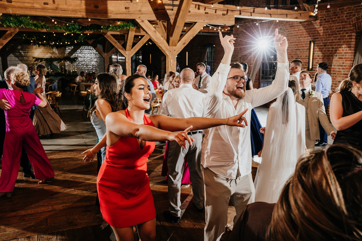 reportaż ślubny Oklaski Stanisławie parkiet