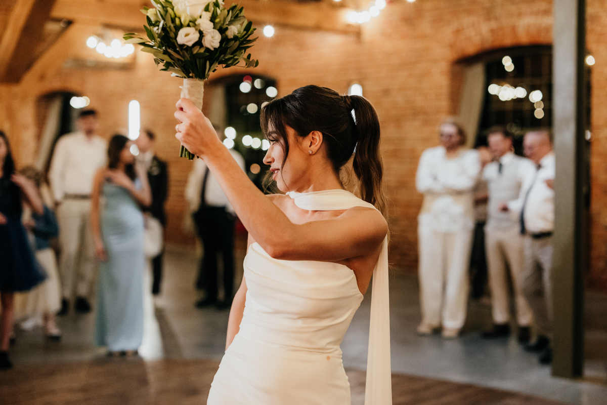 reportaż ślubny Oklaski Stanisławie parkiet