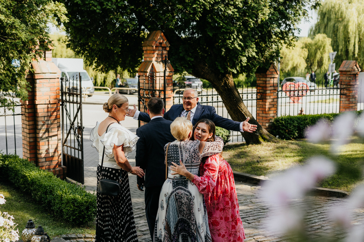 ślub kościelny para młoda Kaszuby emocje