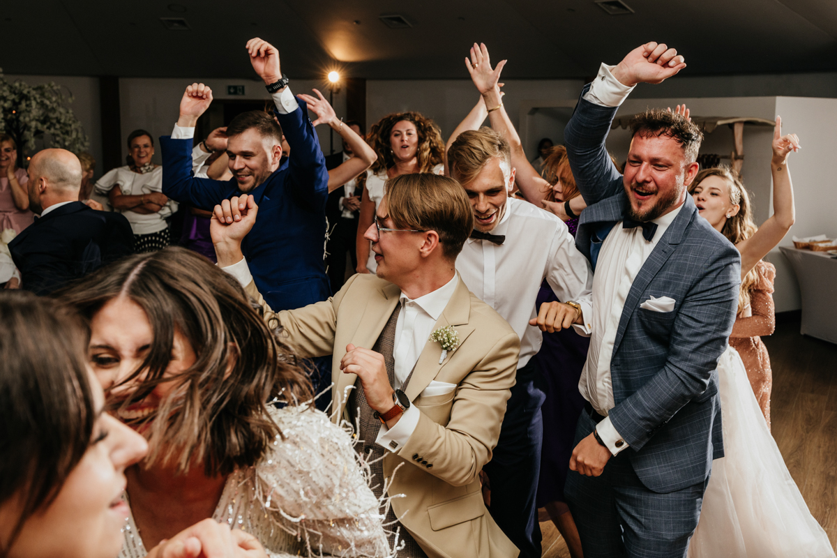 fotograf ślubny Kaszuby wesele Osada 49 emocje