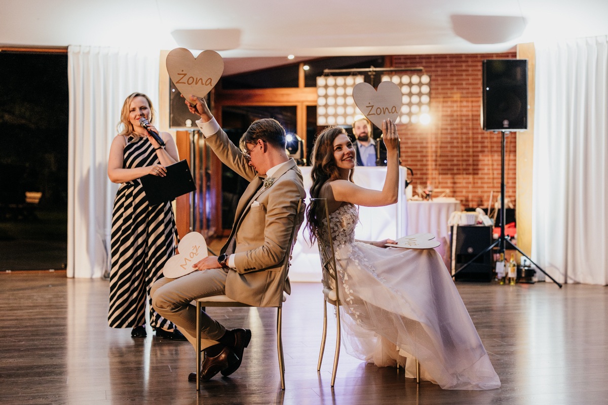 fotograf ślubny Osada 49 oczepiny