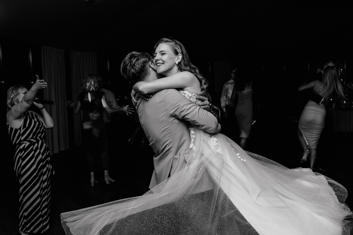 fotograf ślubny Osada 49 oczepiny